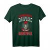 Unterschätze niemals einen alten Mann mit einem Dartpfeil T-Shirt – Lustiges Dart Motiv für Herren, Opa & Onkel zum Dartturnier & Liga