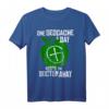 Lustiges Geocaching T-Shirt mit Spruch – One Cache a Day – Perfekt als Geschenk für Geocacher und Outdoor-Abenteurer