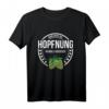 Hoptimist Lustiges Bier Spruch T-Shirt - 'Man darf die Hopfnung niemals aufgeben' Geschenk für Bierliebhaber, Männer, Väter & Freunde zu Geburtstag, Weihnachten & Oktoberfest