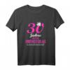 Süßes 30. Geburtstag T-Shirt für Frauen mit Birthday Queen Aufdruck – Perfektes Geschenk & Partyoutfit für Damen