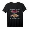 Irgendwas Ist Hier Faul Faultier Bürohumor T-Shirt – Lustiges Geschenk für Arbeitskollegen, Morgenmuffel & Faulpelze im Büro und Home Office