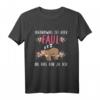 Irgendwas Ist Hier Faul Faultier Bürohumor T-Shirt – Lustiges Geschenk für Arbeitskollegen, Morgenmuffel & Faulpelze im Büro und Home Office