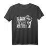 BLM Black Lives Matter Gegen Rassismus Protest Faust T-Shirt – Für Demos, friedliche Proteste & gesellschaftliches Engagement