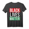 Black Lives Matter T-Shirt mit Pan-Afrikanischer Flagge – Protestkleidung gegen Rassismus & Diskriminierung