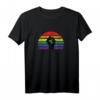 LGBT Pride Flag Fist BLM Black Lives Matter Retro Vintage Protest T-Shirt – Für Gleichheit, Menschenrechte & Anti-Rassismus