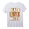 Oheneba: Black Lives Matter Kente-Muster T-Shirt - Kulturelles Statement für soziale Gerechtigkeit