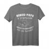 Bonus Papa Stiefsohn Geschenk T-Shirt – Lustiges Outfit für Bonusvater, Stiefvater & Vatertag Geschenkidee für den zweiten Vater