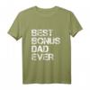 Herren Männertag Shirt mit Spruch – Vatertags Geschenk für Papa, Opa & Co. | Lustiges Bonus Dad Ever T-Shirt für Männer zum Geburtstag, Weihnachten & Himmelfahrt
