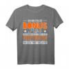 Ich Bin Stolzer Bonus Papa Stieftochter Stiefeltern Vater T-Shirt - Lustiges Geschenk für Stiefpapa, Bonuspapa & Stiefvater zum Geburtstag & Anlass