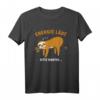 Energie lädt Faultier T-Shirt - Lustiges Geschenk für Faultierliebhaber, Faulenzer & Humorvolle Geschenke für Männer, Frauen & Kinder