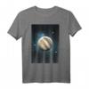 Planet Jupiter T-Shirt - Klassisch geschnitten mit doppeltem Saum für Astronomie-Fans und Weltraumbegeisterte