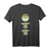 Star Wars The Mandalorian The Child Cartoon Poses T-Shirt – Offizielles Merchandise für Fans und Sammler