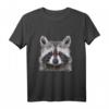 Waschbär Raccoon Polygon Vintage T-Shirt für Waschbär Fans – Klassisch geschnitten, perfekt als Kuscheltier-Ersatz oder Fan Merchandise