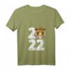 Damen 2022 Tiger Lunar Neujahr Sternzeichen Horoskop T-Shirt mit V-Ausschnitt – Perfekt für Chinesisches Neujahr, Horoskope & Geschenke für alle Altersgruppen