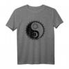 Yin und Yang Symbol T-Shirt mit Drachen - Chinesische Philosophie, Harmonie & Balance Design