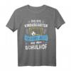Bye Bye Kindergarten, ich kicke jetzt auf dem Schulhof T-Shirt – Süßes Geschenk zum Schulanfang für Jungen und Mädchen