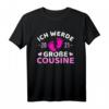 Ich werde große Cousine 2021 T-Shirt mit Fußabdrücken – Perfektes Geschenk für Familien und Cousinen, klassisch geschnitten