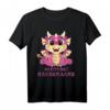 Mutti Ehefrau Hausfrau Outfit mit Hausdrache – Lustiges Partner T-Shirt für Schwiegermonster, Hochzeiten & besondere Anlässe