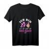 Lustiges Damen T-Shirt zum 30. Geburtstag - Ich bin 29+ Plus mit Krone & V-Ausschnitt, witziges Geschenk für Frauen, Schwester, Freundin