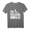 Der walking Dad Hund Hundebesitzer Hundehalter Hundepap T-Shirt – Perfektes Geschenk für Papa, Bonuspapa & Hundeliebhaber zu Weihnachten, Vatertag & Geburtstagen