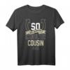 So sieht ein richtig cooler Cousin aus - Lustiges Geschenk T-Shirt für Weihnachten, Geburtstag & Vatertag
