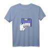 Amiga Workbench Diskette einlegen Retro Computer T-Shirt – Nostalgisches Geek-Shirt für Computer- und Retro-Fans