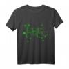 St. Patrick's Day Irish Heartbeat Nurse T-Shirt mit Koblinhut – Buntes Grünfeier-Shirt für Krankenschwestern und Freunde