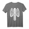 Skelett Brustkorb Lustiges Halloween-Kostüm T-Shirt – Perfekt für Halloween-Partys, Geschenke & Last-minute Outfits