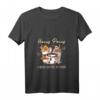 Hocus Pocus I Need Coffee To Focus Vintage Halloween Damen V-Ausschnitt T-Shirt – Perfekt für Lehrer, Kaffeeliebhaber & Halloween-Feiern