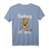 Voodoo Puppe I Thinking of you I Halloween Karma T-Shirt – Perfekt für Halloween-Partys, Hexen & Satanisten