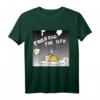 Gudetama Halloween Fried Egg The 13th T-Shirt - Offiziell lizenzierte Sanrio Bekleidung für Fans und Halloween-Feiern