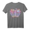 Pastel Goth Kawaii Blumen Rippenkäfig Röntgenskelett T-Shirt – Niedliches Grunge Design für alternative Modefans