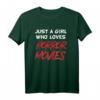 Just a Girl Who Loves Horror Movies Halloween T-Shirt – Spooky Gothic & Funny Halloween Shirt für Frauen, Mädchen & Gothic Fans