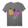 Halloween Shirt Hexe Geschenk Boo für Damen, Herren, Jungen & Kinder - Klassisch geschnitten, doppelt genähter Saum