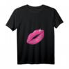 Damen 90er Jahre Party Pink Lippenstift Kiss Kuss Kussmund T-Shirt mit V-Ausschnitt – Perfekt für Mottoparty, Kostüm & Geschenk für 90er Fans