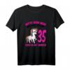 Bitte kein Neid weil ich mit 35 so gut aussehe - Lustiges Geburtstags-T-Shirt für Frauen zum 35. Geburtstag mit Einhorn & Sternen