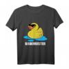 Lustiges Gelbe Badeente Quietscheente Schwimmen Bademeister T-Shirt – Perfekt für Schwimmer, Rettungsschwimmer & Badeenten Fans