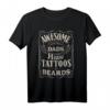Fantastische Väter haben Tattoos und Bärte - Retro Vintage Papa Geschenk T-Shirt für Geburtstag, Weihnachten & Familienausflüge