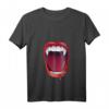 Damen Vampir Mund Zähne Blut Dracula Halloween T-Shirt mit V-Ausschnitt – Gruseliges Geschenk für Vampire & Halloween Fans