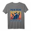 Pew Pew Madafakas Katzen T-Shirt - Lustiges Sommer Oberteil mit Katze Pyjama Design, Perfekt als Geschenk für Katzenliebhaber, Mama & Papa