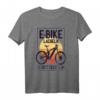 Lächeln statt Hecheln - Motivations T-Shirt für E-Bike und Mountainbike Fahrer, stylisches Statement für Radliebhaber & Trendsetter