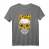 Totenkopf-Skelett mit Sonnenblume und Bandana - Feminines T-Shirt für Muttertag, Geburtstag & Geschenkideen für Skull- & Blumenliebhaberinnen