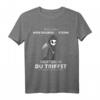 Bitte Lass Hirn Regnen Oder Steine T-Shirt - Sarkastischer Spruch mit Grim Reaper und schwarzem Humor