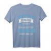 Lustiges Trockenbauer TShirt mit Spruch - 'Reicht mir das Werkzeug ihr Narren, seine Majestät der Trockenbauer möchte schaffen' für Bauarbeiter, Handwerker & Geschenke