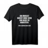 Du musst nicht irre sein um hier zu arbeiten - Lustiges Arbeit T-Shirt für Kollegen, Mitarbeiter & Büroteam
