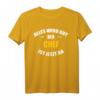 Alles wird gut, der Chef ist jetzt da! Lustiges Männer T-Shirt für besondere Anlässe mit Humor
