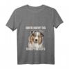 Damen Australian Shepherd T-Shirt mit V-Ausschnitt – Lustiges Hundemotiv, Geschenk für Hundebesitzer & Züchter