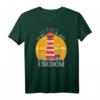 Ich muss gar nichts, ich muss nur nach Usedom Damen und Kinder T-Shirt – Ostsee Geschenkidee mit Leuchtturm und Möwen