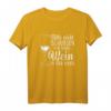 Bitte Nicht Schubsen Ich Habe Wein In Der Hand T-Shirt – Lustiges Weinliebhaber-Shirt für Geburtstags- und Weihnachtsgeschenke für Weinfreunde