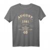 HapDeer Geschenk für Mann & Frau - Legendär Seit August 1981 Vintage T-Shirt für Geburtstagsfeier & Jubiläum